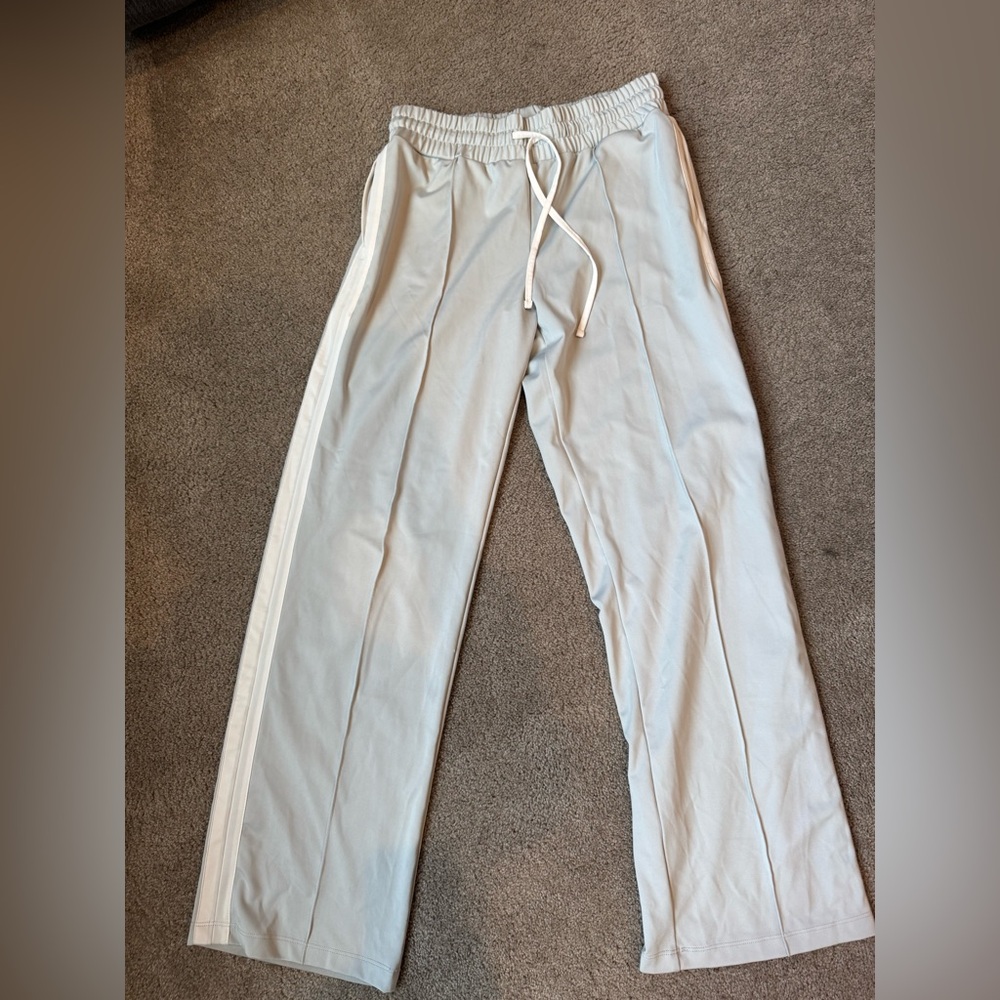 NWOT Daily Practice Stripe Track Pant